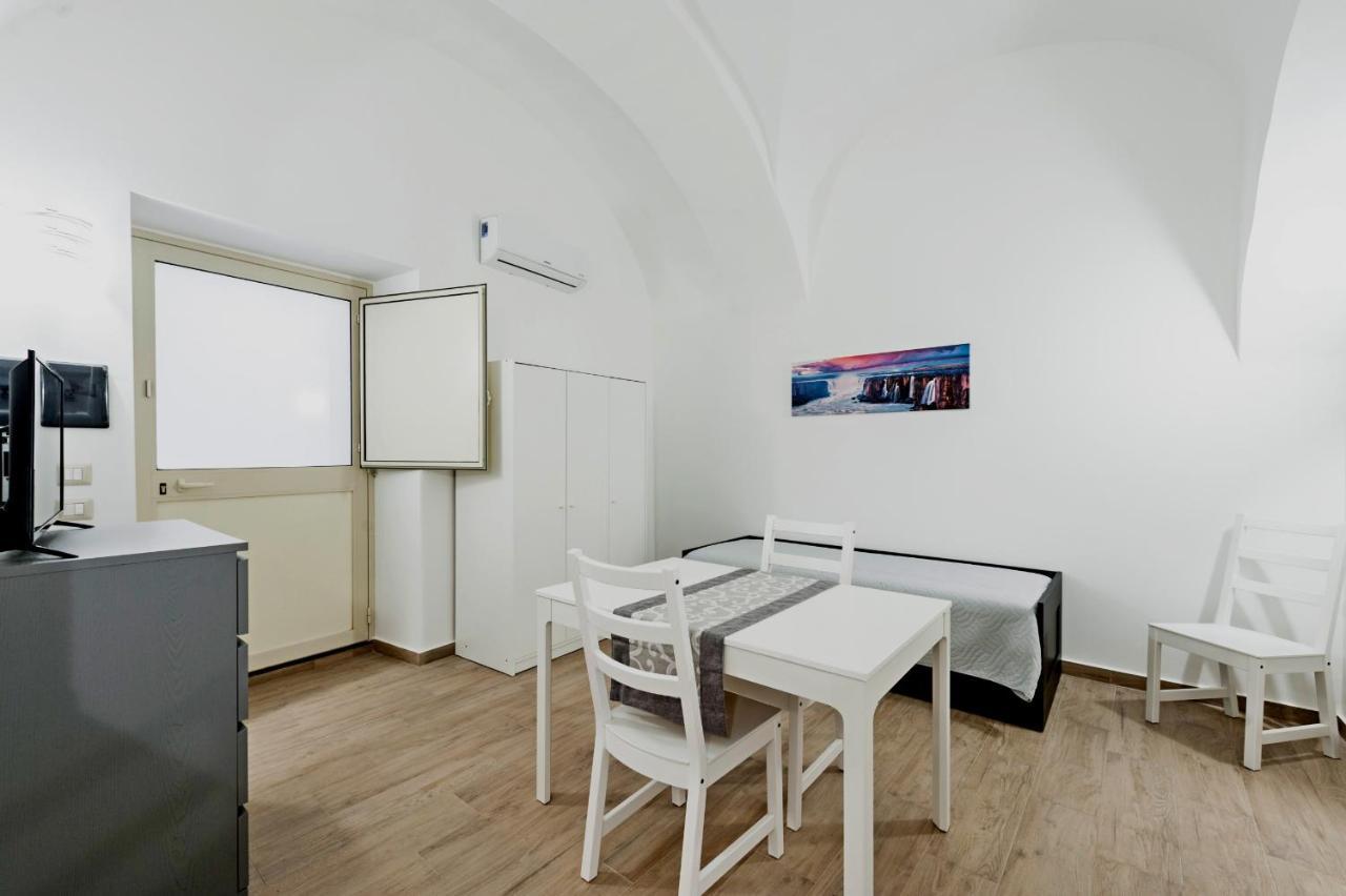 Trinita' 57 Apartments By Wonderful Italy Catania Exterior foto