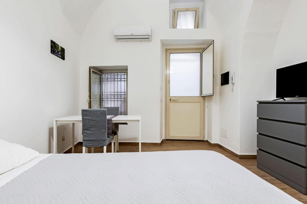 Trinita' 57 Apartments By Wonderful Italy Catania Exterior foto